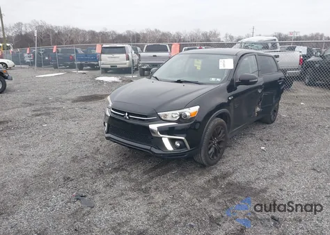 2019 Mitsubishi Outlander Sport 2.0 Le z USA, uszkodzony, nr VIN JA4AP3AU3KU023653